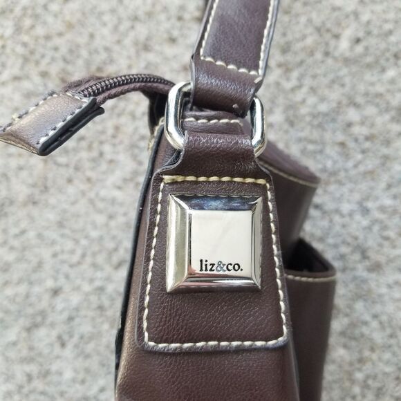 💲💲= Bundle 3/$15..Liz & Co. Brown small handbag - Picture 3 of 6